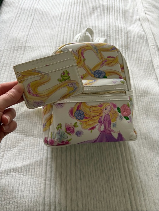 Danielle Nicole Handbags - Danielle Nicole White Rapunzel Floral Mini Backpack with Cardholder
